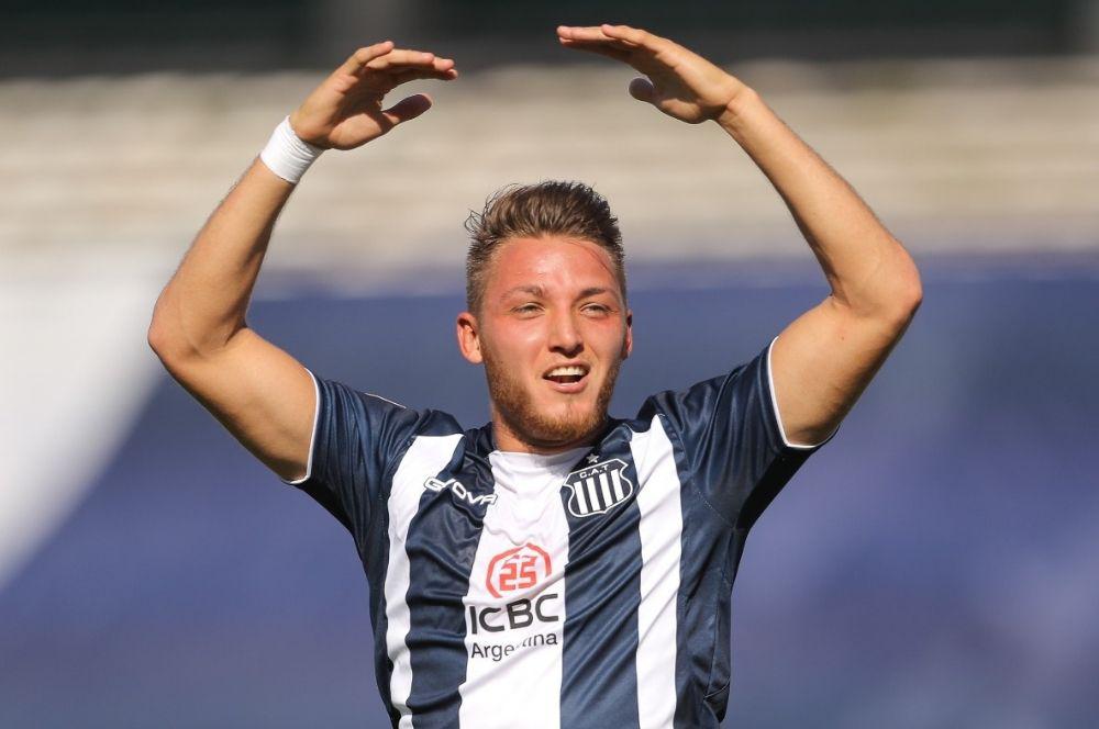 Mateo Retegui celebra Talleres oficial