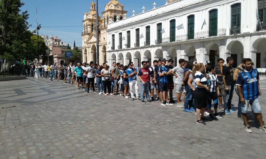 hinchas de galleres previa clásico by Moni