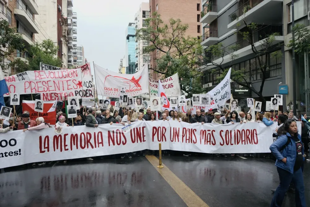 24M foto lucre bianchini para lnm