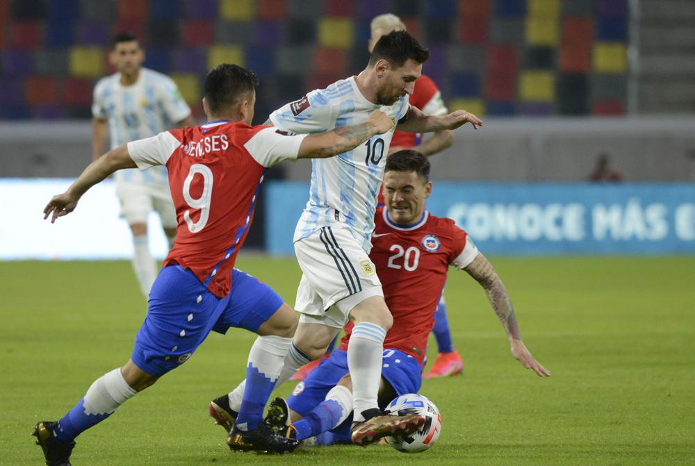 Messi argentina chile eliminatorias @Argentina