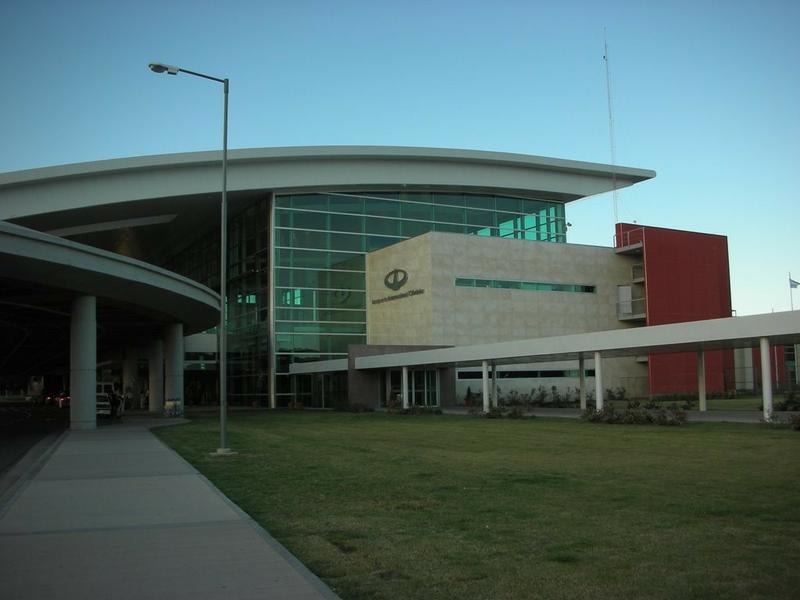 Aeropuerto Taravella