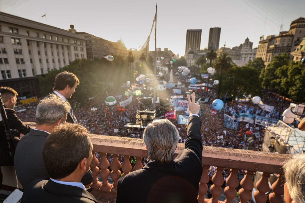 Alberto Fernández en Casa Rosada prensa