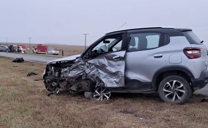 Accidente en la Ruta 8 by Policía de Córdoba