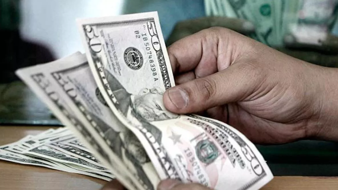 Dólar by Télam