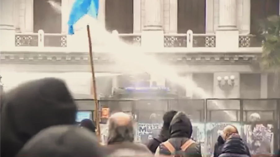 represión a la 5 marcha federal universitaria  captura 2