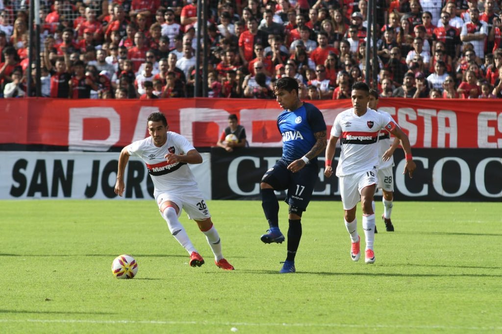 dayro moreno talleres newells