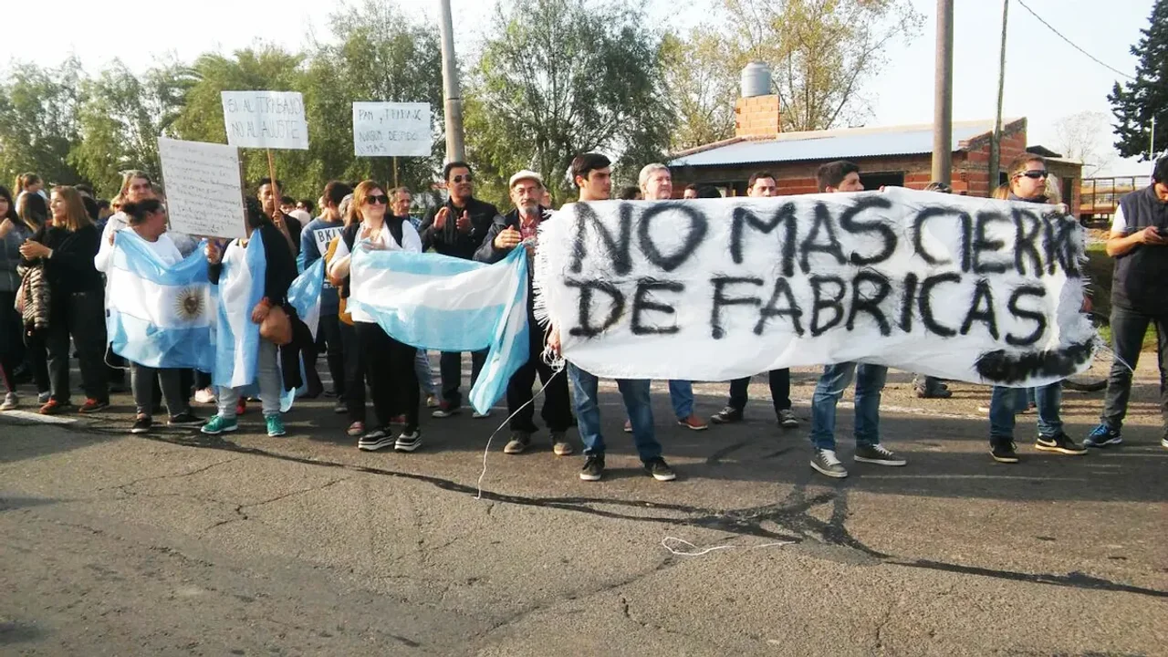 cierre de fábricas