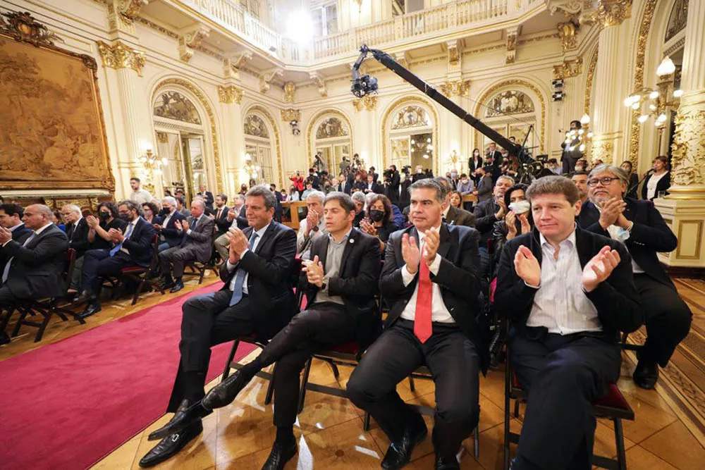 2 Capitanich Kicillof y Melalla durabte los anuncios del lunes