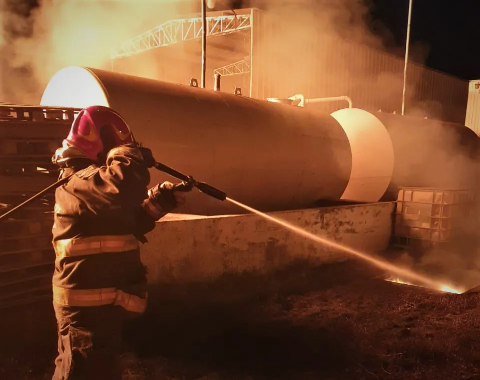 Incendio en depósito de Villa Boedo (Policía)