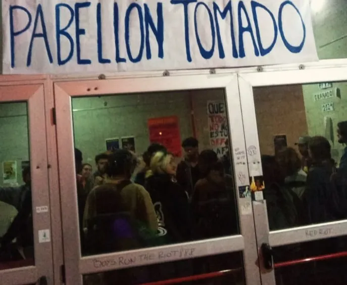 Pabellón Bolivia Tomado