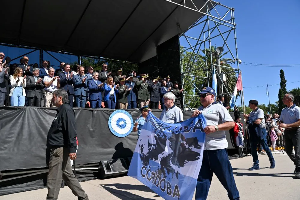 Acto en Oliva Malvinas
