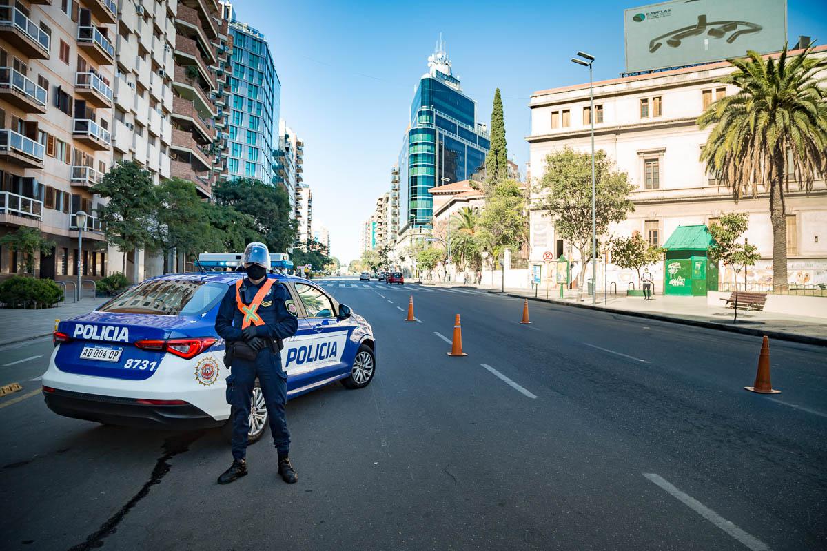 CovidCba Policía controles © 2020 Javier Imaz_082