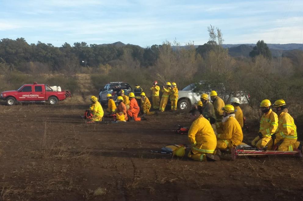 Bomberos voluntarios by @MinGobCba