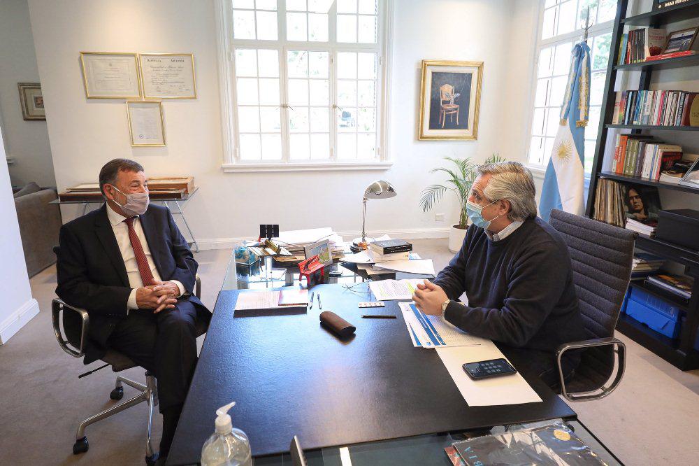 Caserio con Alberto by Télam