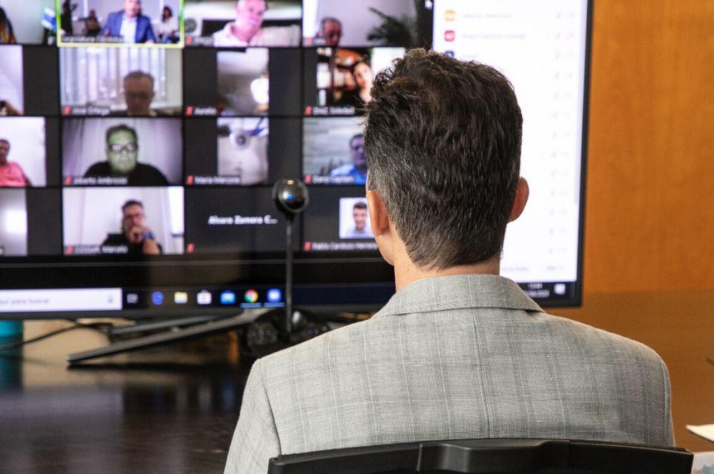 Calvo Sesión virtual Prensa Legislatura de Córdoba