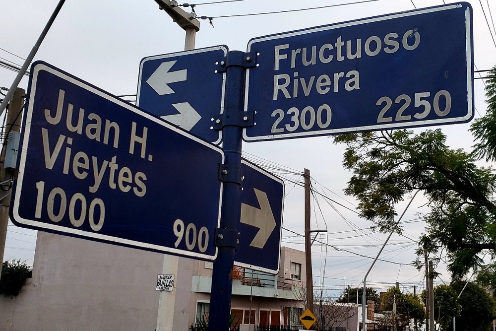 Alberdi Vieytes y Fructuoso Rivera by leoguevara80
