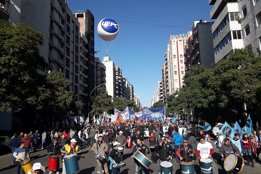 uepc marcha paro nacional by @_uepc