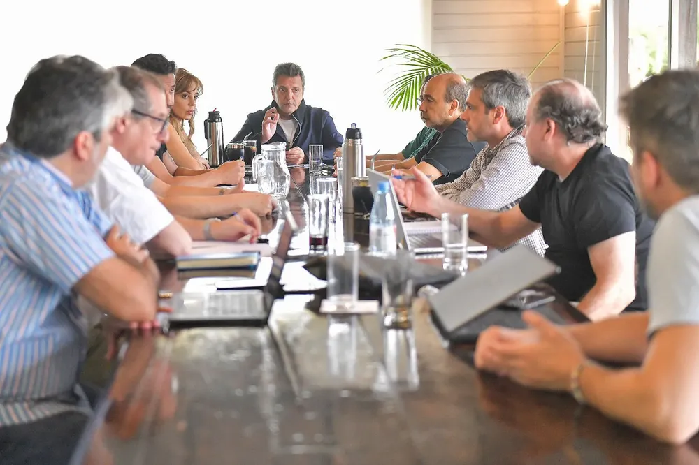 Reunión de gabinete de Economía con Sergio Massa (NA)