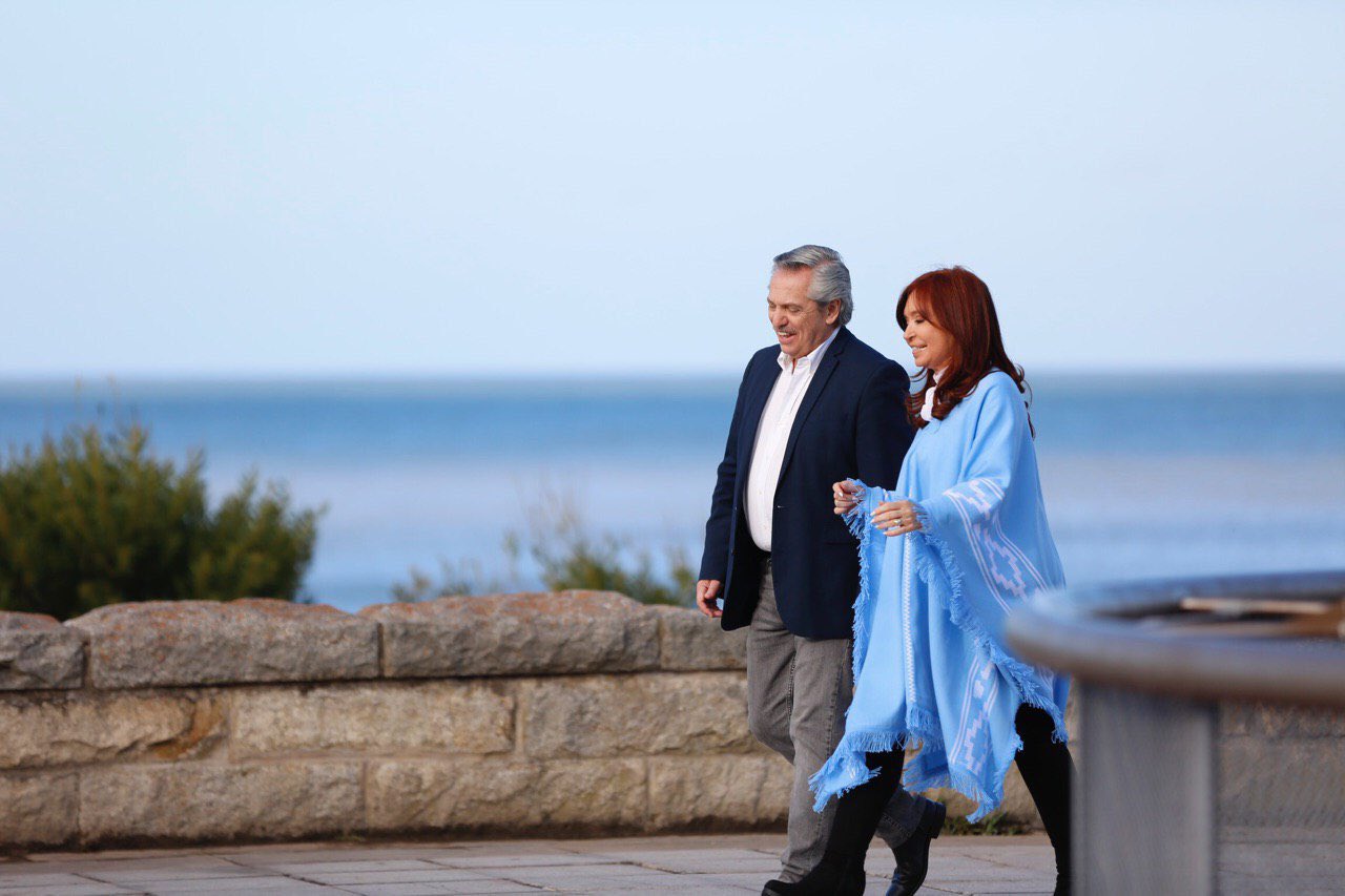 cfk con alberto by @CFKArgentina