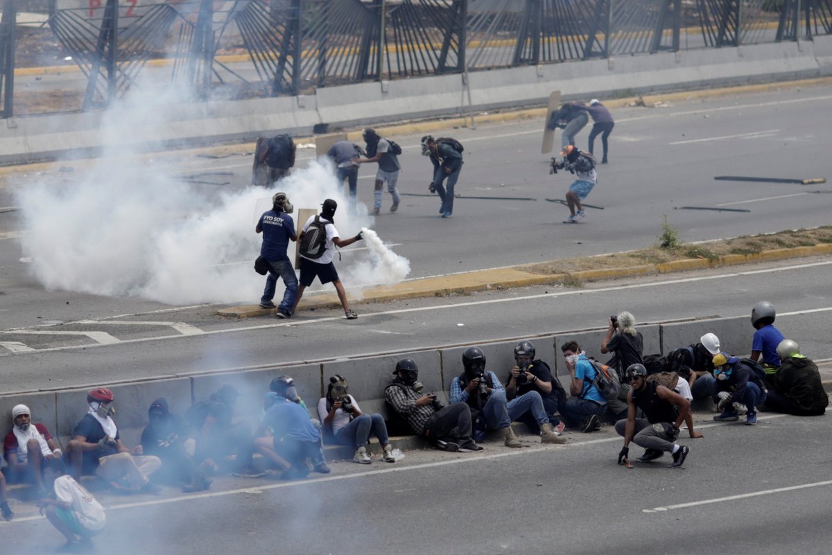 enfrentamientos venezuela foto reuters