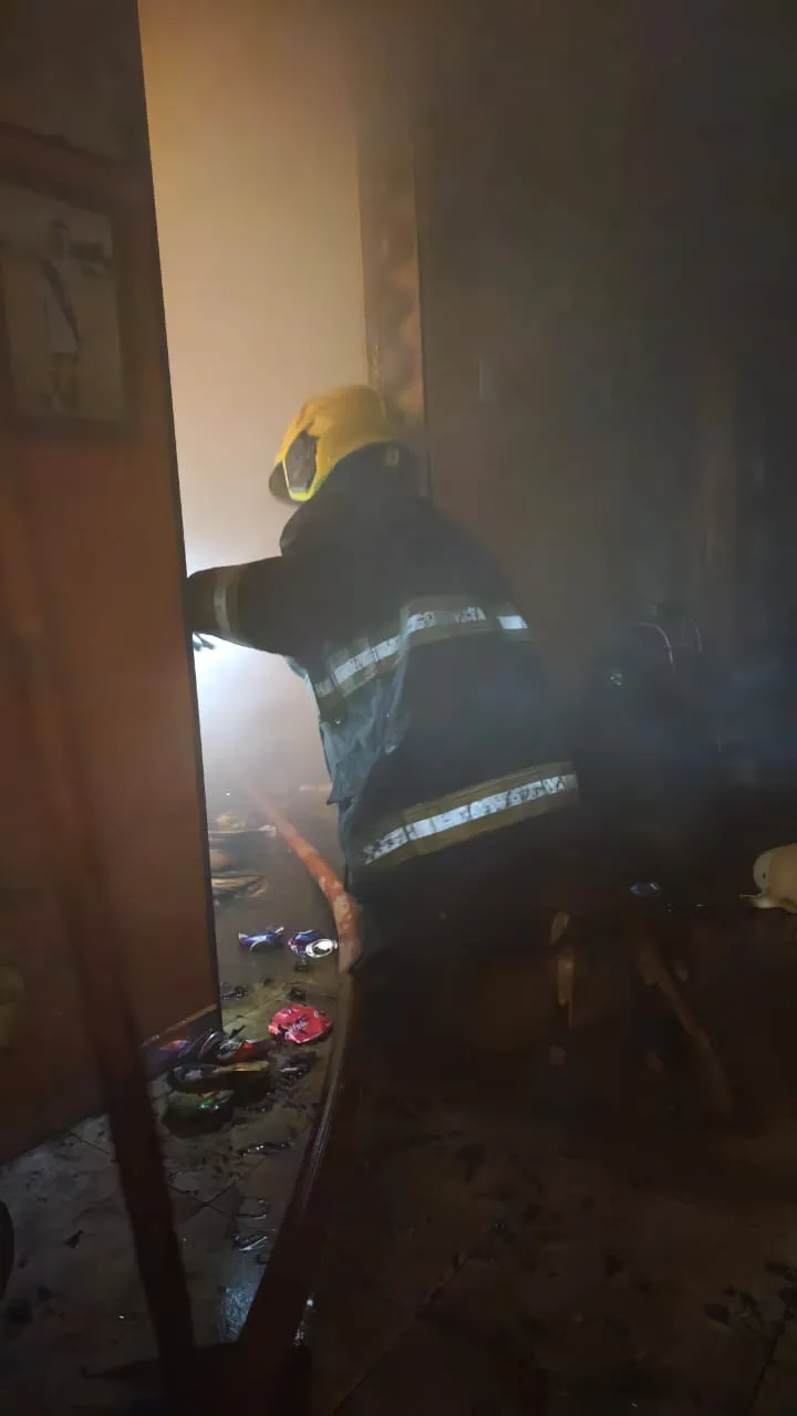 Incendio en Villa Corina (Policía)