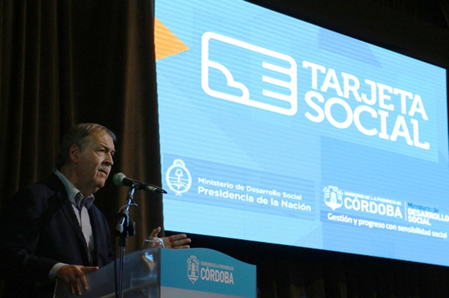 tarjeta social ajustada
