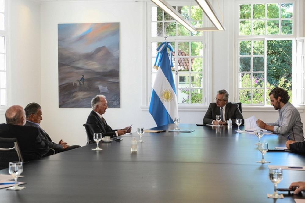 Reunion comercio-presidente