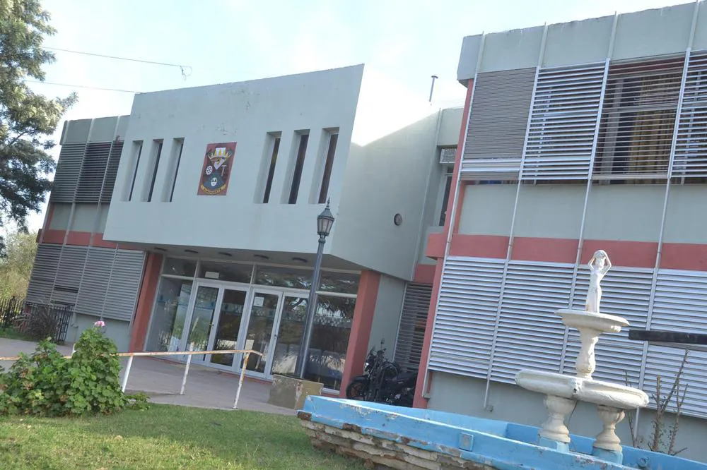 Municipalidad de Almafuerte (Tribuna)