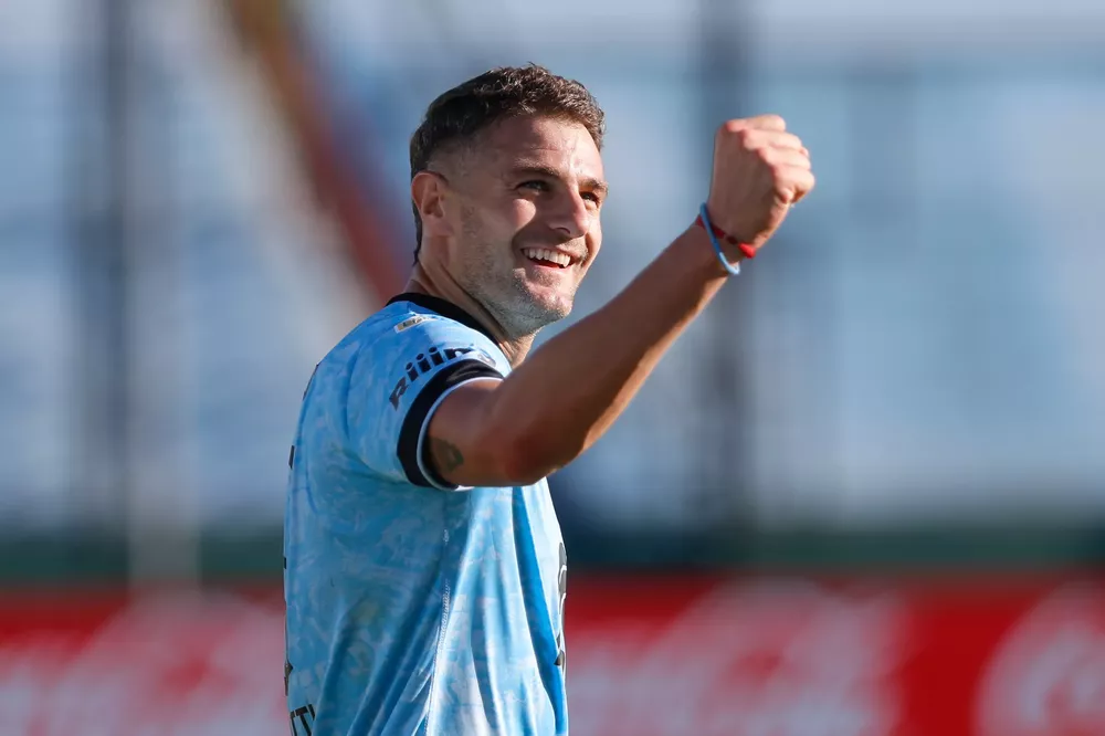 pablo vegetti festeja su gol de penal @NA