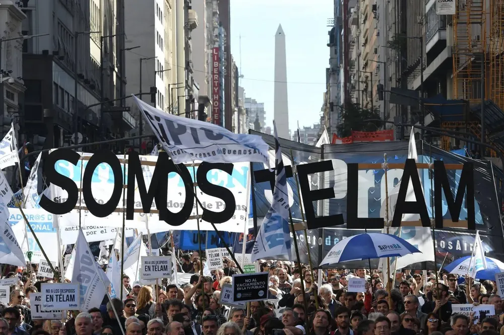 Cierre de Télam by @SomosTelam
