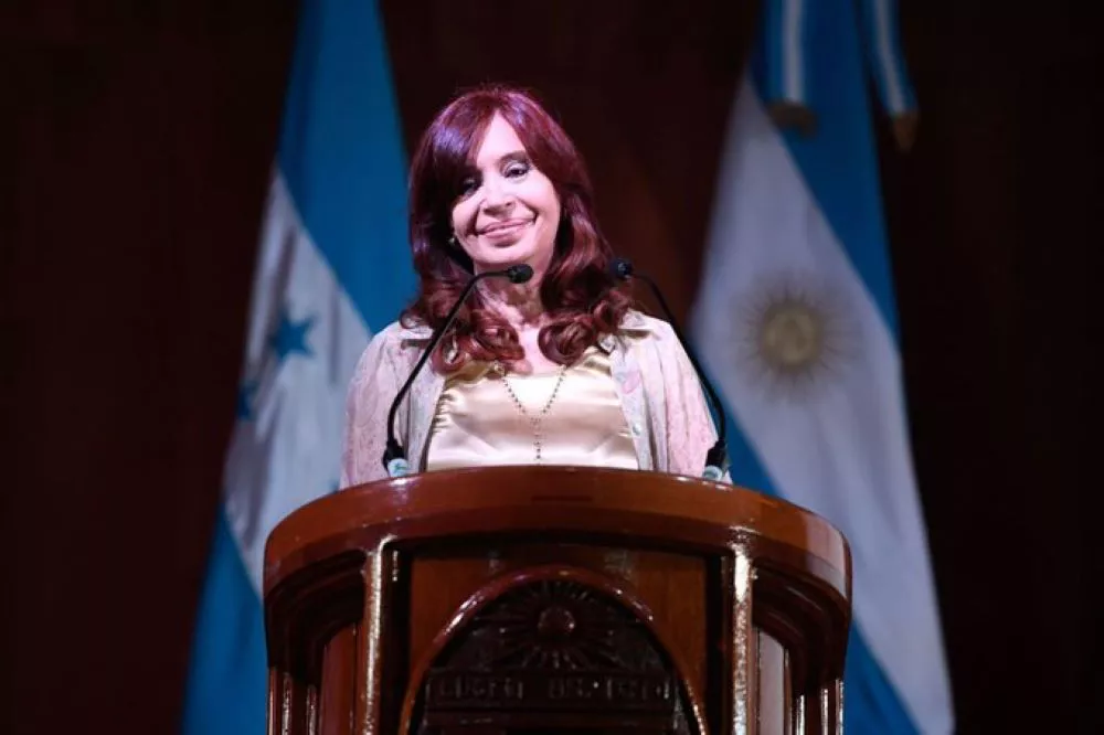 Cristina Kirchner en Honduras by Twitter