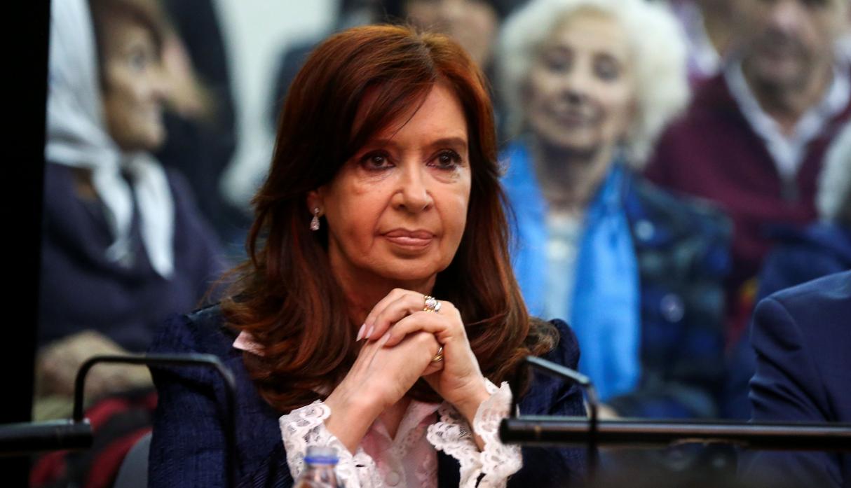 CFK cuestionó la asunción de Áñez: "Se ha instalado una nueva moda" - Javier Imaz