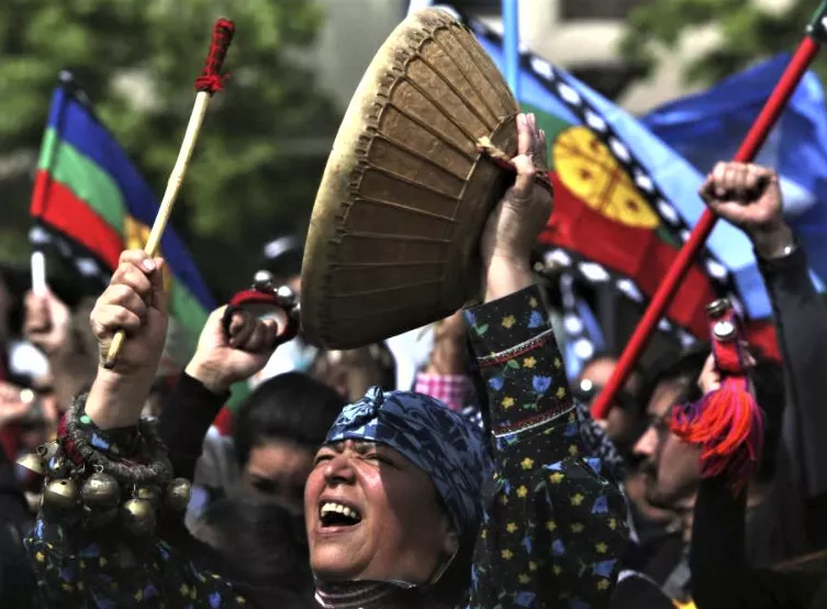 Mapuche (Claudio Reyes . NA)