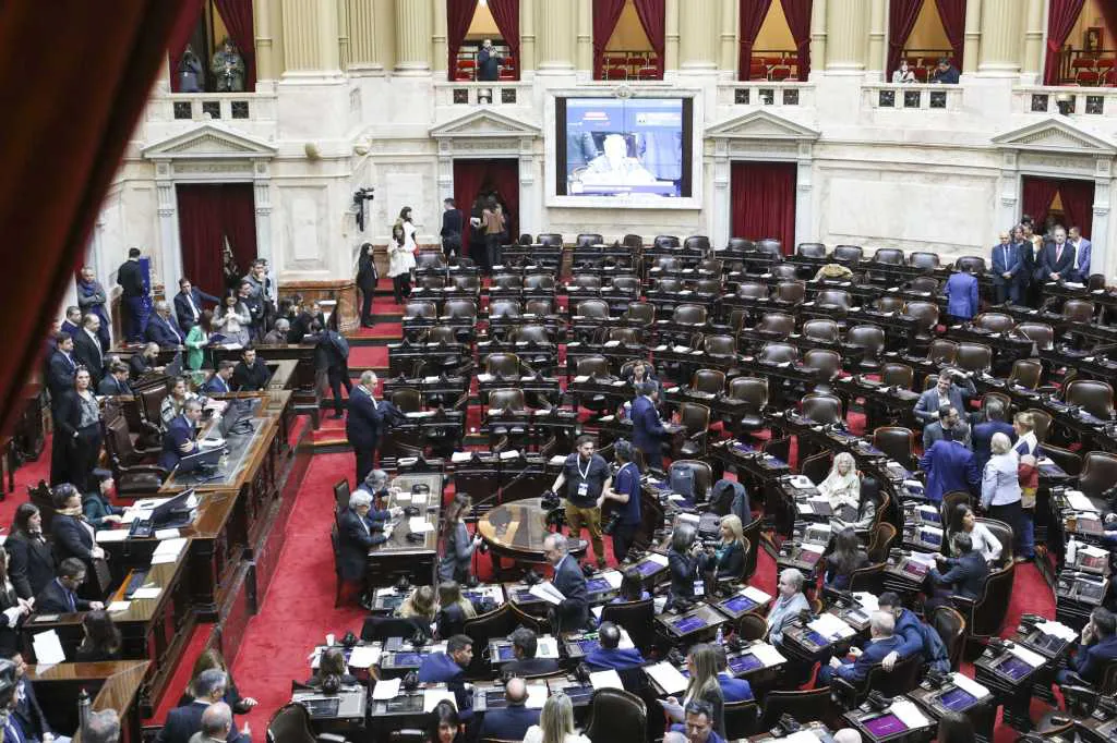 Diputados sin quorum NA