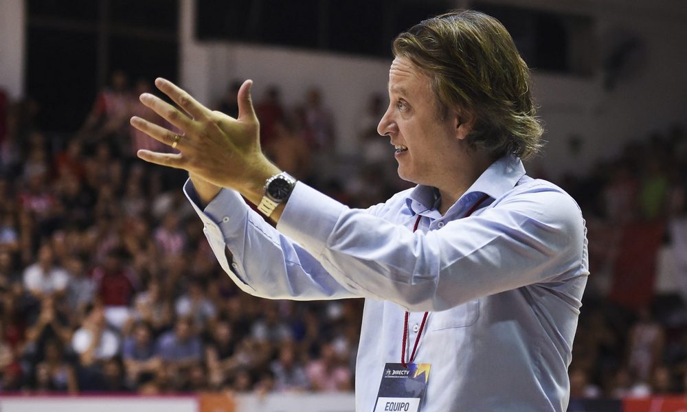 Facundo Müller dejó de ser el entrenador de Instituto