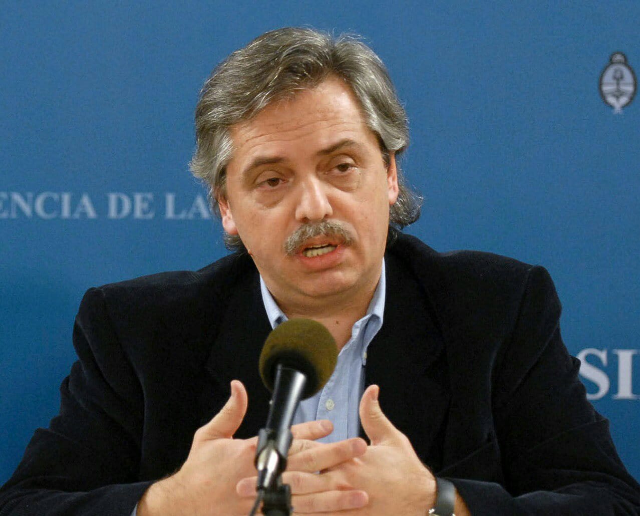 Alberto Fernández by na