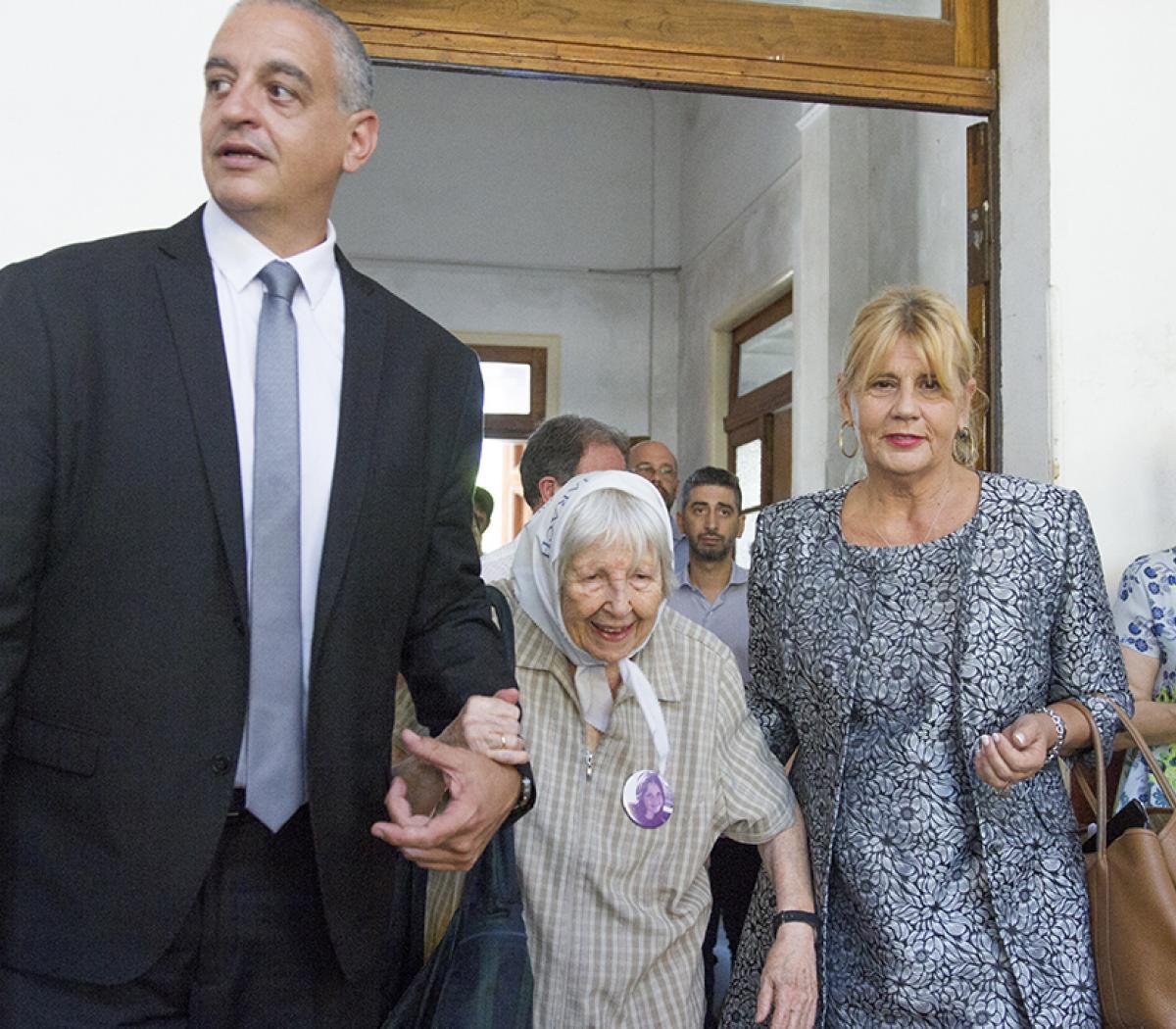 losardo y pietragalla corti