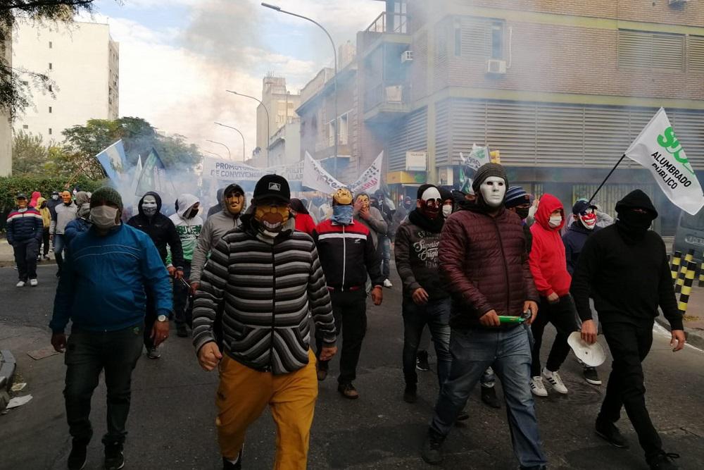 marcha municipales Suoem by Pablo Olivarez