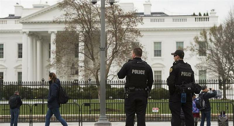 FOTO CASA BLANCA DETENIDO