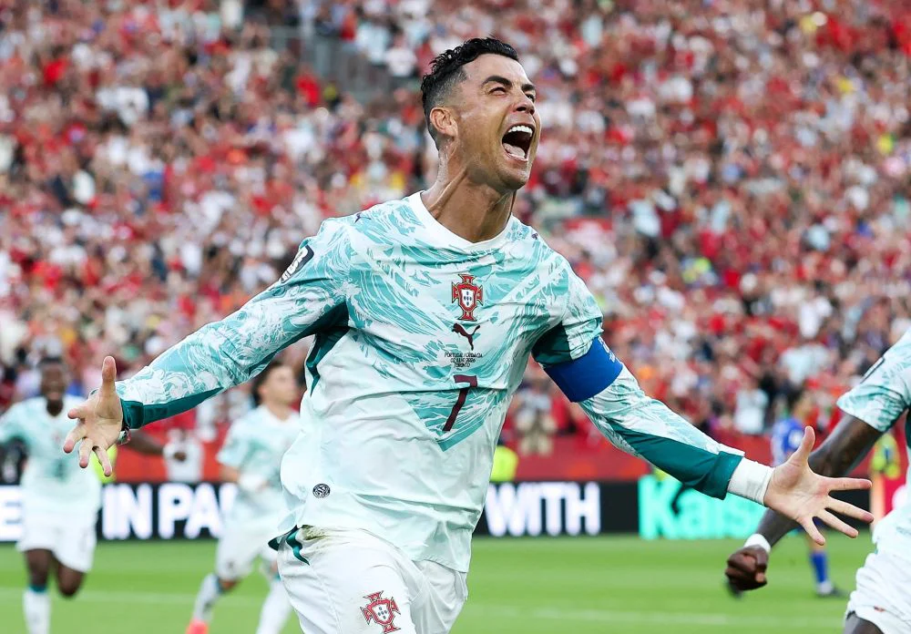 Ronaldo by BR Football