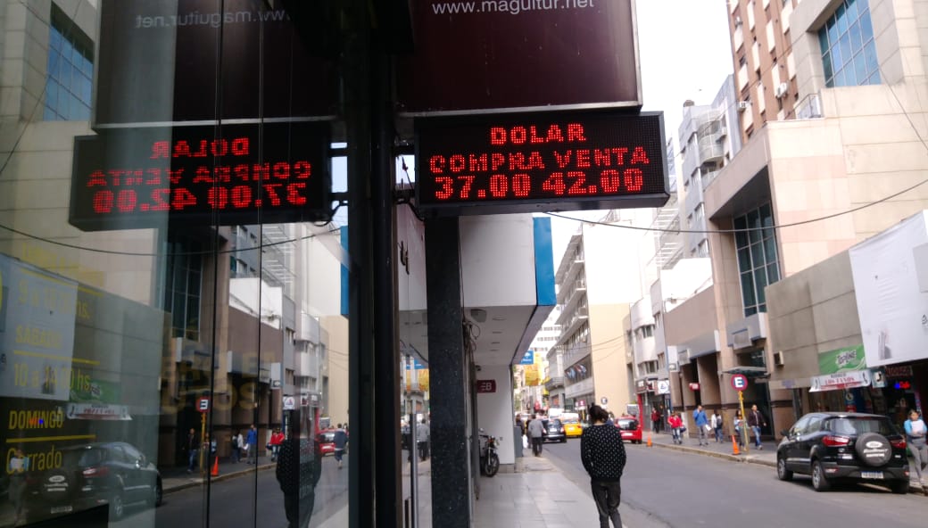 dolar cordoba lnm