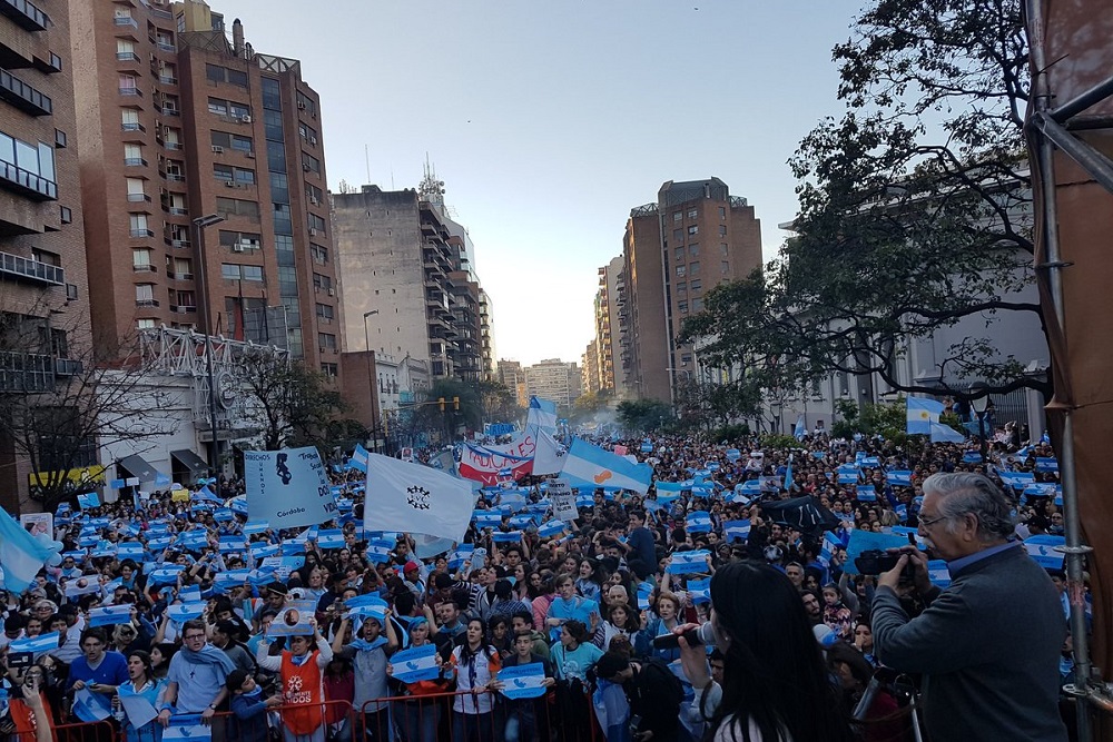 marcha pro vida córdoba 5-8