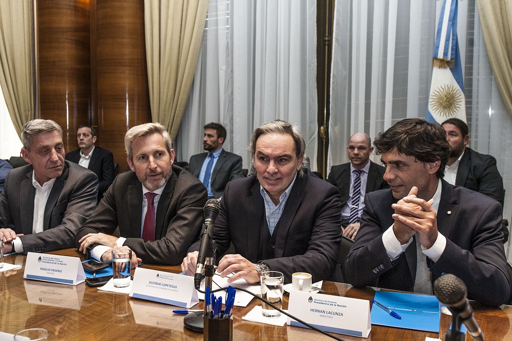 reunión provincias petroleras by na