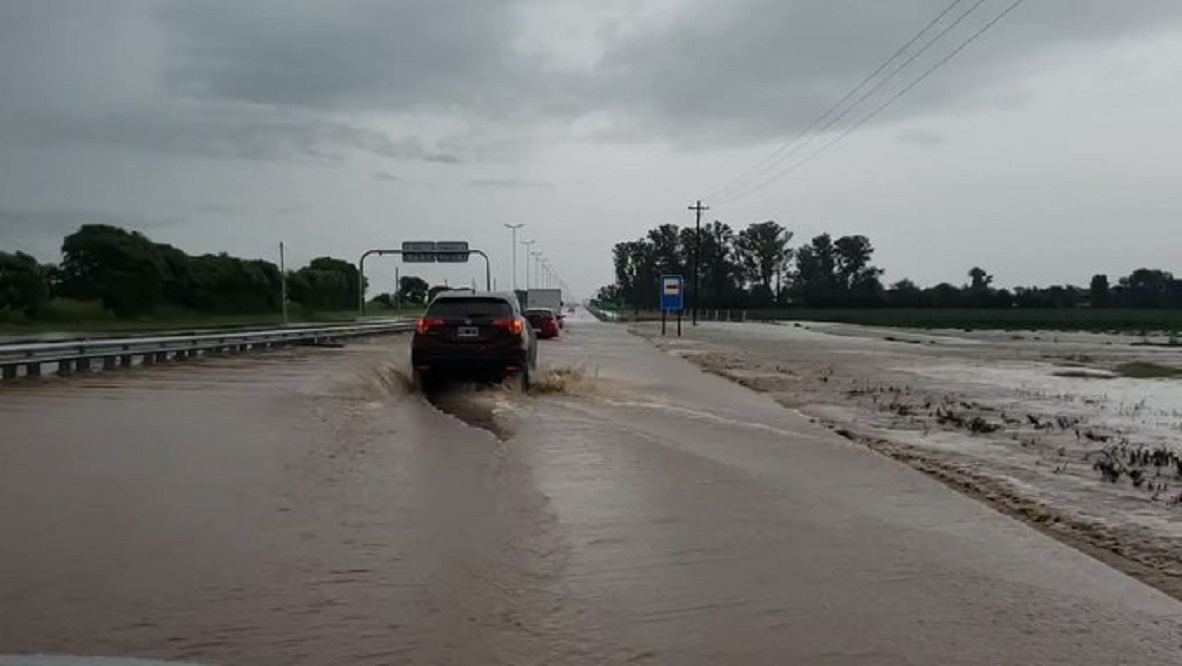 inundacion ruta captura leo guevara