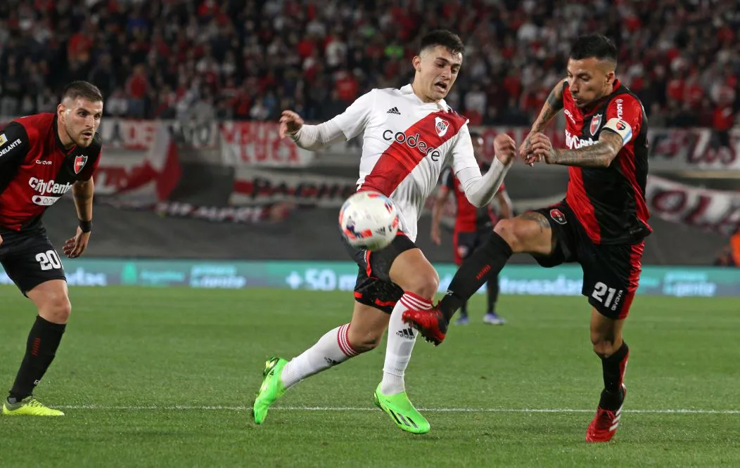 River versus Newells Old Boys by NA