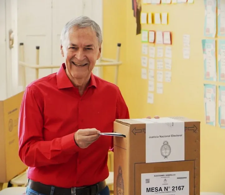 Juan Schiaretti vota