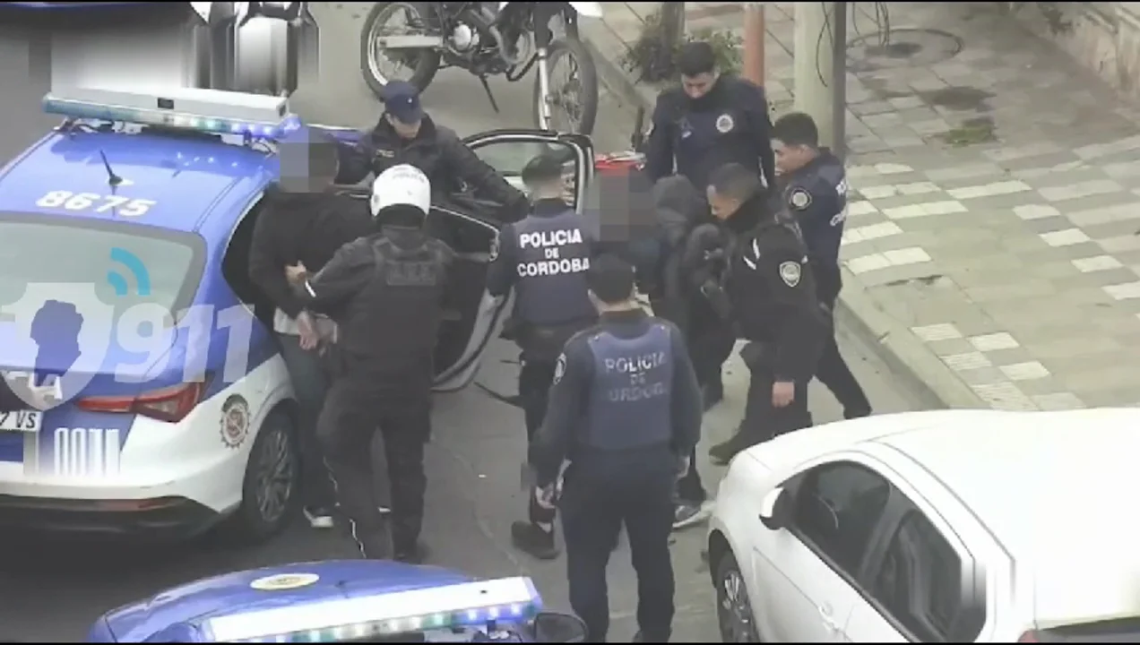 policía