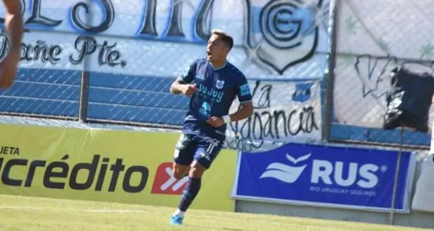 Primera Nacional: El delantero Iván Ortigoza llega a Belgrano