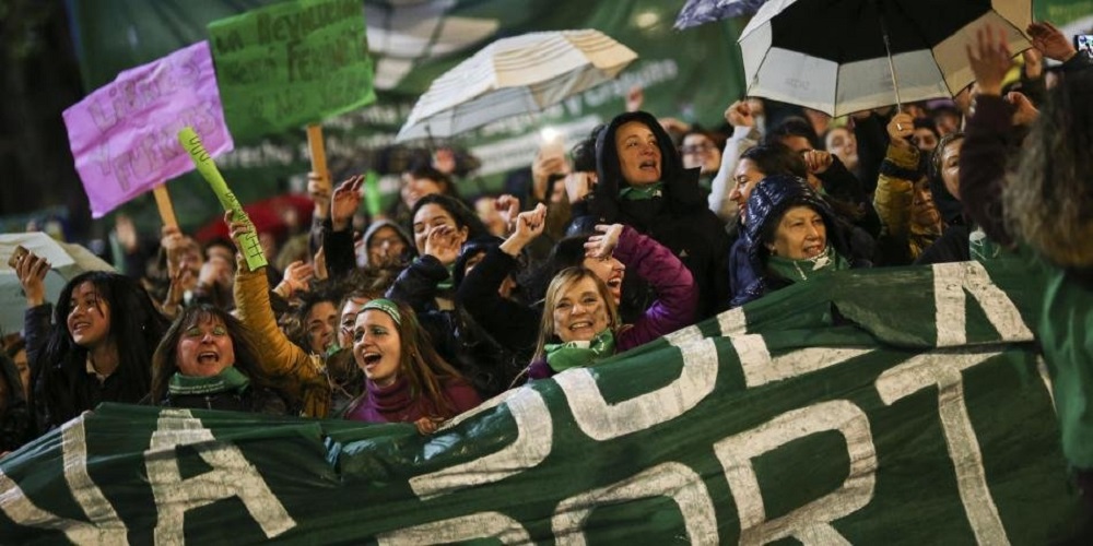 Pañuelazo Córdoba @NiUnaMenosCba