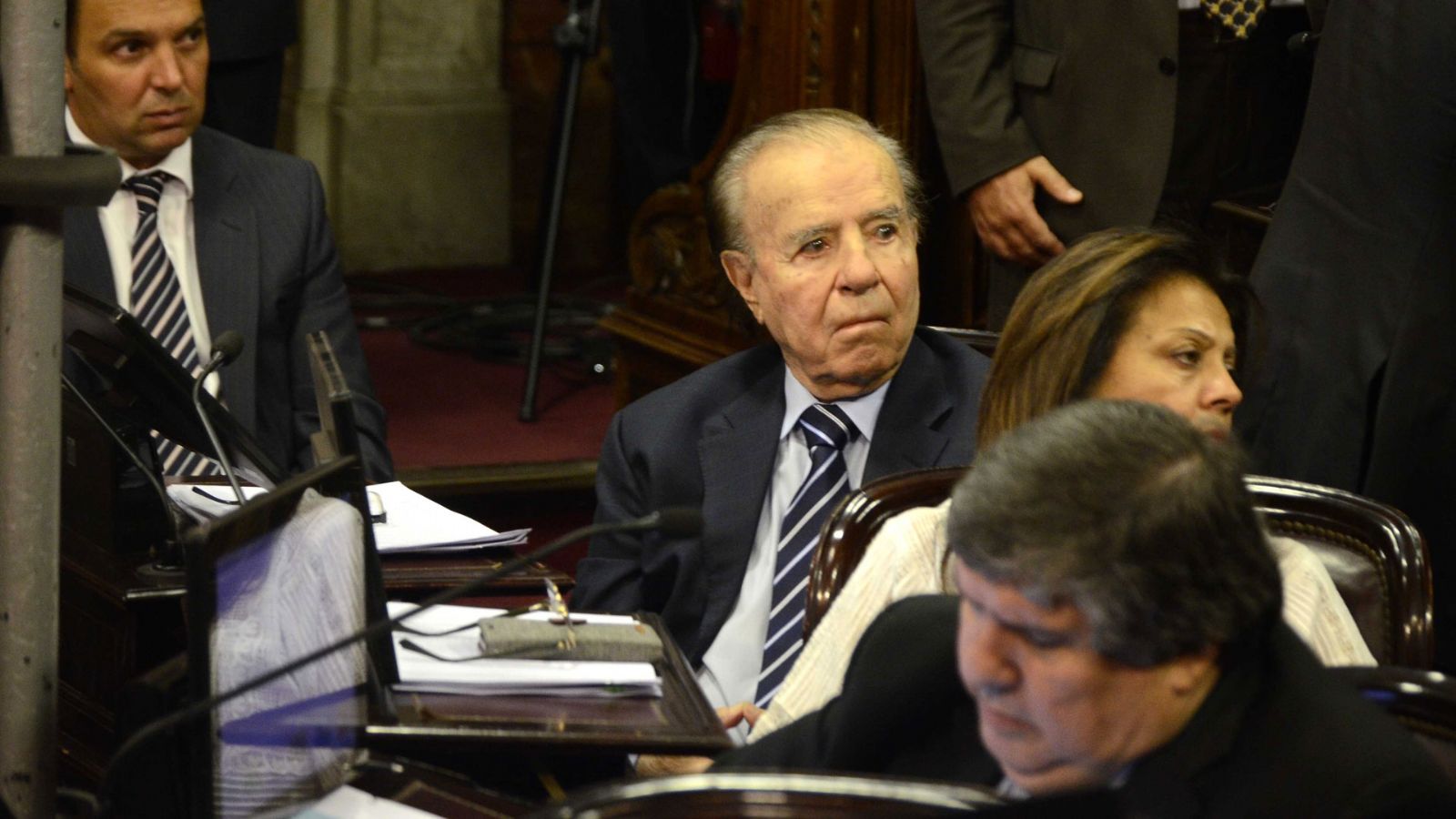 Carlos menem senado